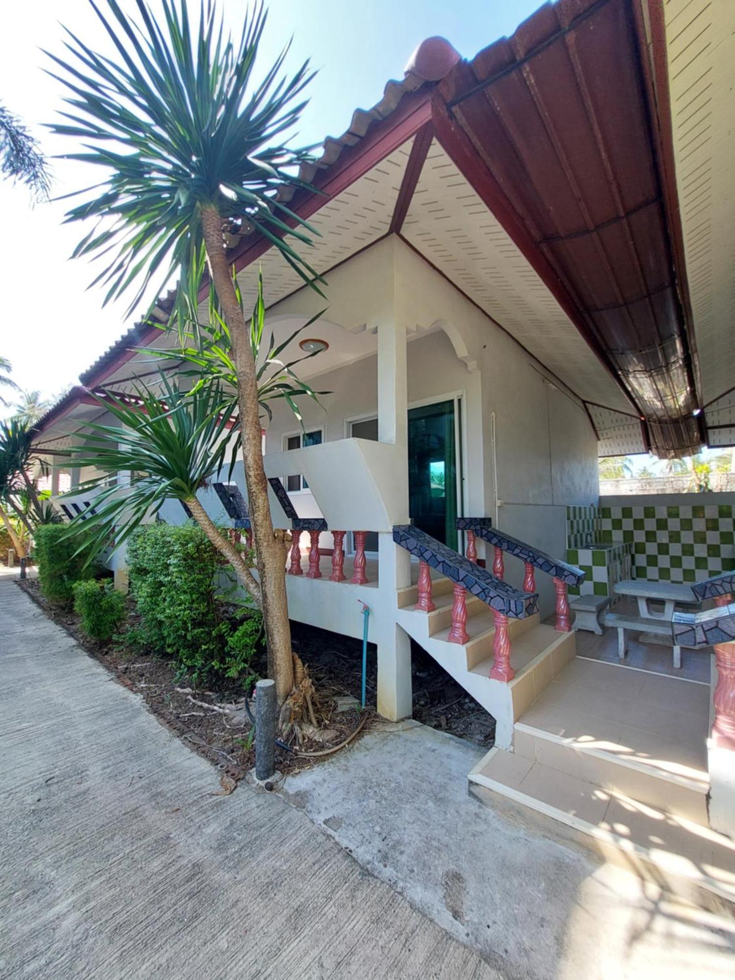 Loma Beach Resort Ban Pak Nam Pak Duat Exterior photo