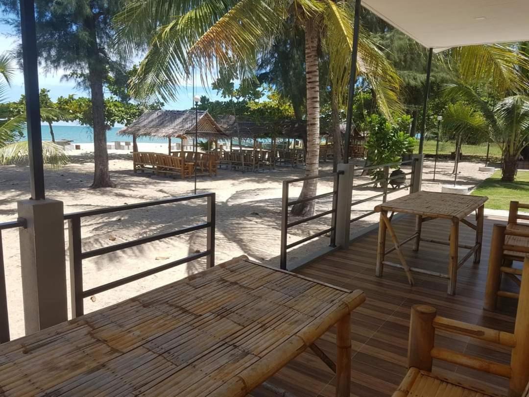 Loma Beach Resort Ban Pak Nam Pak Duat Exterior photo